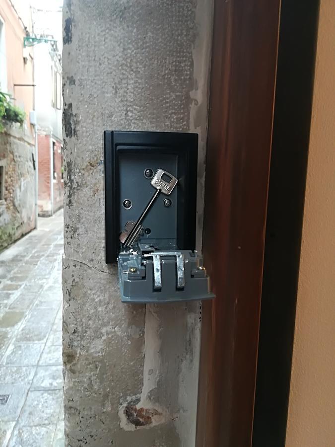 Calle Della Pieta Veneza Exterior foto